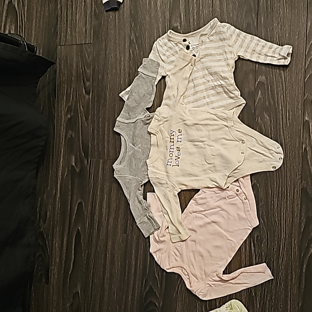 3-6 months long sleeve onesie assorted